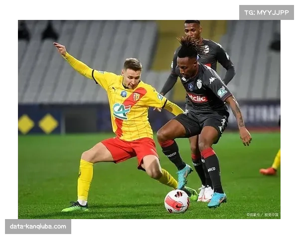 赛前新闻发布会，布雷斯特主帅强调球队将坚持一贯的快速反击打法